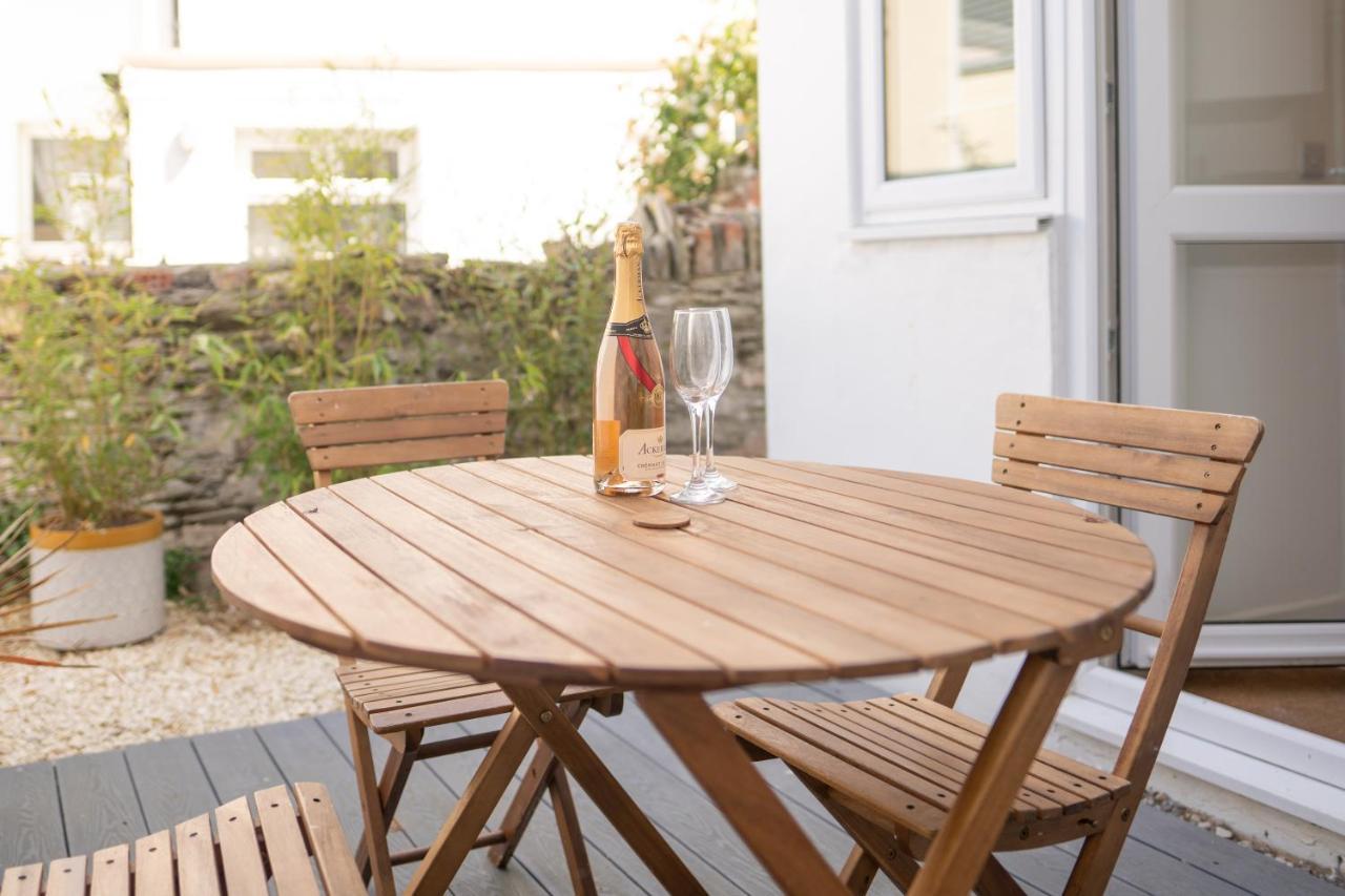Highfield House - 1 Bed-Sleeps 2-Tjs20Hh Ilfracombe Exterior foto